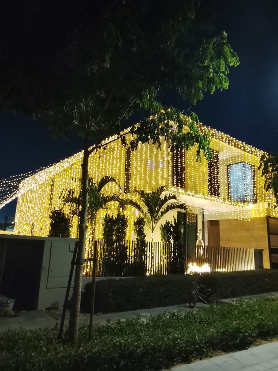 Elegant wedding setup
